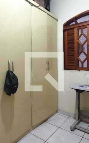 Casa à venda com 404m², 5 quartos e 4 vagasQuarto de Serviço