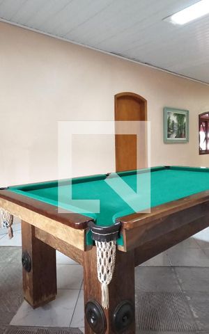 Casa à venda com 404m², 5 quartos e 4 vagasSalão de Jogos