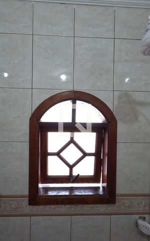 Casa à venda com 404m², 5 quartos e 4 vagasBanheiro 