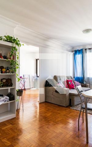 Apartamento à venda com 90m², 3 quartos e 1 vaga Apartamento à venda com 90m², 3 quartos e 1 vagaSala