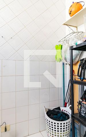 Apartamento à venda com 90m², 3 quartos e 1 vaga Apartamento à venda com 90m², 3 quartos e 1 vagaLavanderia