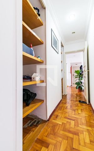 Apartamento à venda com 90m², 3 quartos e 1 vaga Apartamento à venda com 90m², 3 quartos e 1 vagaCorredor
