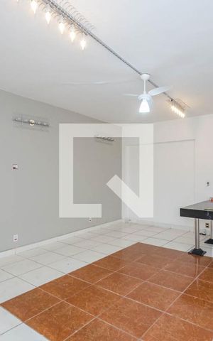 Casa à venda com 500m², 7 quartos e sem vaga Casa à venda com 500m², 7 quartos e sem vagaSala 1