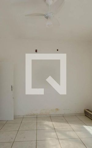 Casa à venda com 500m², 7 quartos e sem vaga Casa à venda com 500m², 7 quartos e sem vagaQuarto 1