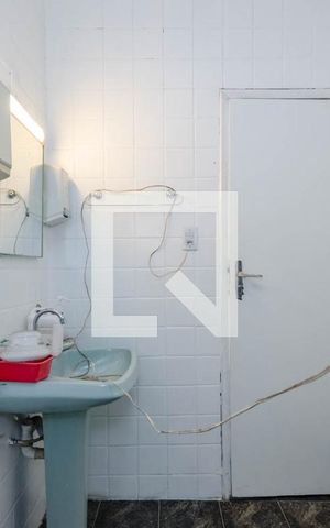 Casa à venda com 500m², 7 quartos e sem vaga Casa à venda com 500m², 7 quartos e sem vagaBanheiro