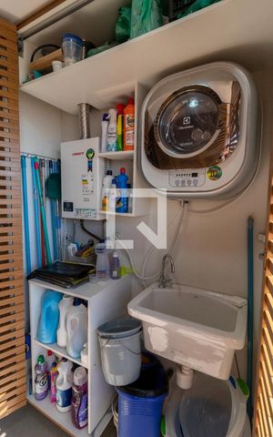 Apartamento à venda com 70m², 2 quartos e 1 vagaÁrea de Serviço