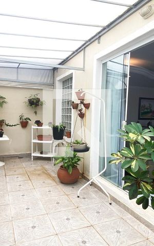 Casa de condomínio à venda com 420m², 4 quartos e 4 vagasVaranda da Sala