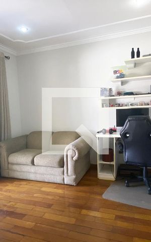 Casa de condomínio à venda com 420m², 4 quartos e 4 vagasSuíte 4