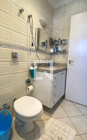 Casa de condomínio à venda com 420m², 4 quartos e 4 vagasBanheiro da Suíte 3