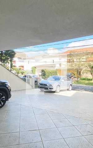 Casa de condomínio à venda com 420m², 4 quartos e 4 vagasGaragem