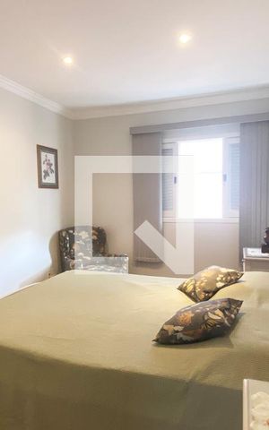 Casa de condomínio à venda com 420m², 4 quartos e 4 vagasSuíte 2