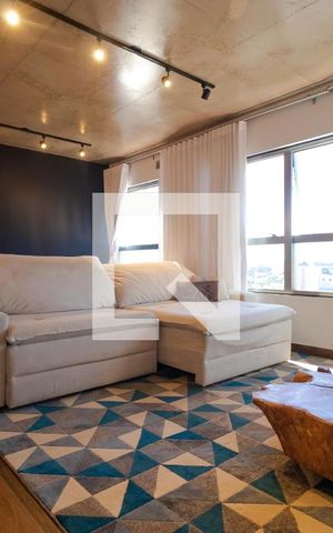 Apartamento à venda com 70m², 1 quarto e 1 vaga Apartamento à venda com 70m², 1 quarto e 1 vagaSalas