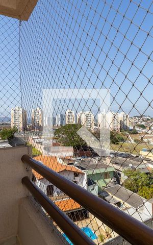 Apartamento para alugar com 75m², 3 quartos e 1 vagavaranda