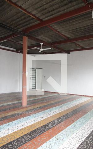 Casa à venda com 316m², 3 quartos e 4 vagasÁrea Externa