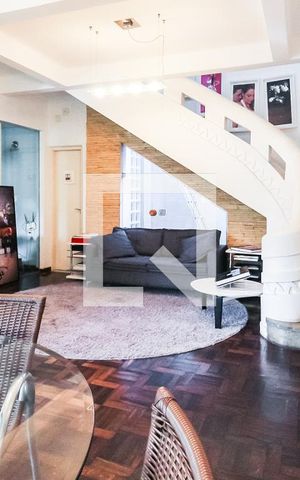 Casa à venda com 536m², 4 quartos e 2 vagasSala 1