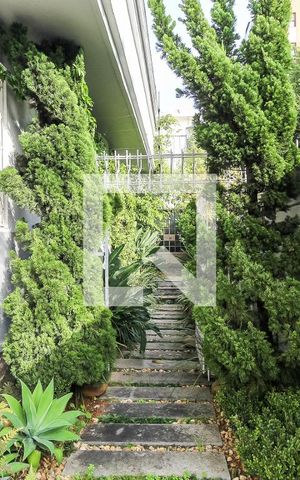 Casa à venda com 536m², 4 quartos e 2 vagasCorredor