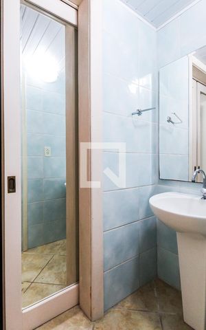 Casa à venda com 536m², 4 quartos e 2 vagasBanheiro 2