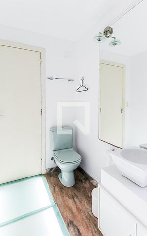 Casa à venda com 536m², 4 quartos e 2 vagasBanheiro 1