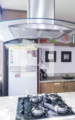 Casa à venda com 536m², 4 quartos e 2 vagasCozinha