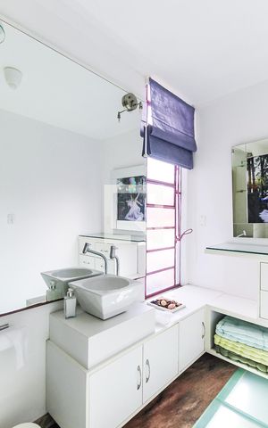 Casa à venda com 536m², 4 quartos e 2 vagasBanheiro 1