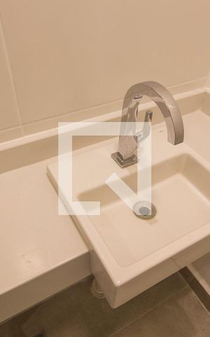 Studio à venda com 49m², 1 quarto e 1 vagaDetalhe do Banheiro da Suite