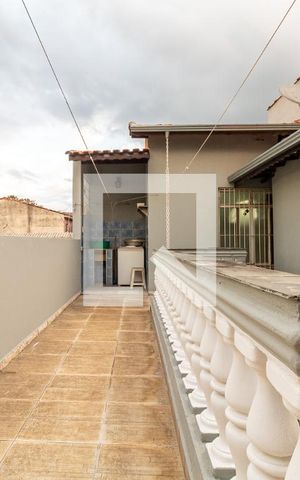 Casa à venda com 370m², 5 quartos e 2 vagas Casa à venda com 370m², 5 quartos e 2 vagasÁrea Externa