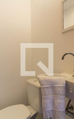Casa de condomínio para alugar com 90m², 2 quartos e 2 vagas Casa de condomínio para alugar com 90m², 2 quartos e 2 vagasLavabo