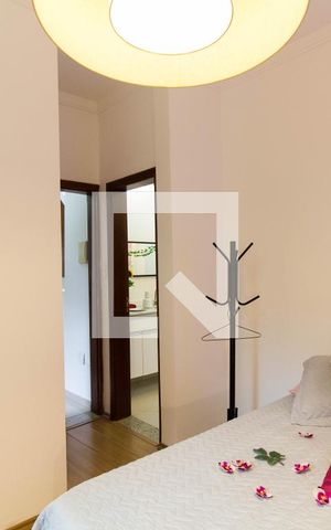 Casa de condomínio para alugar com 90m², 2 quartos e 2 vagas Casa de condomínio para alugar com 90m², 2 quartos e 2 vagasSuíte