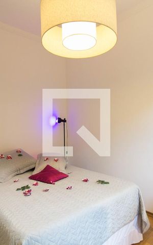 Casa de condomínio para alugar com 90m², 2 quartos e 2 vagas Casa de condomínio para alugar com 90m², 2 quartos e 2 vagasSuíte