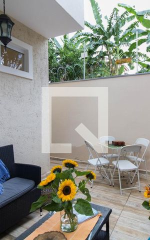 Casa de condomínio para alugar com 90m², 2 quartos e 2 vagas Casa de condomínio para alugar com 90m², 2 quartos e 2 vagasÁrea gourmet
