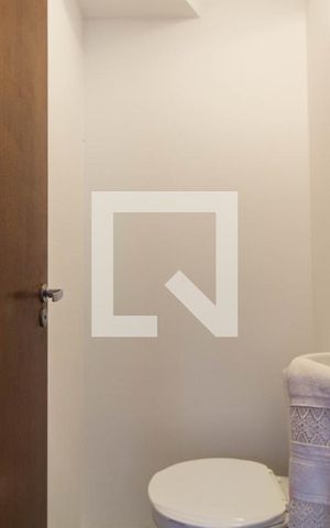 Casa de condomínio para alugar com 90m², 2 quartos e 2 vagas Casa de condomínio para alugar com 90m², 2 quartos e 2 vagasLavabo