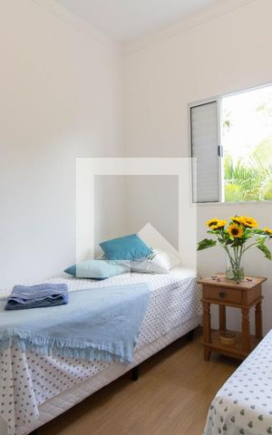 Casa de condomínio para alugar com 90m², 2 quartos e 2 vagas Casa de condomínio para alugar com 90m², 2 quartos e 2 vagasQuarto 1