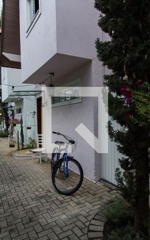 Casa de condomínio para alugar com 90m², 2 quartos e 2 vagas Casa de condomínio para alugar com 90m², 2 quartos e 2 vagasÁrea comum