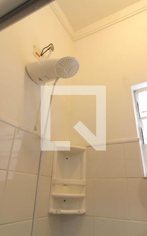 Casa de condomínio para alugar com 90m², 2 quartos e 2 vagas Casa de condomínio para alugar com 90m², 2 quartos e 2 vagasBanheiro suíte