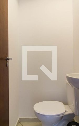 Casa de condomínio para alugar com 90m², 2 quartos e 2 vagas Casa de condomínio para alugar com 90m², 2 quartos e 2 vagasLavabo