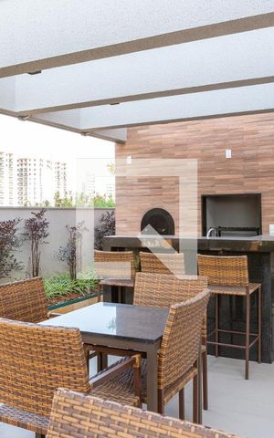 Apartamento para alugar com 92m², 2 quartos e 2 vagas Apartamento para alugar com 92m², 2 quartos e 2 vagasÁrea comum - Churrasqueira