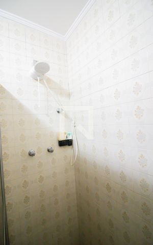 Casa à venda com 283m², 4 quartos e 2 vagasBanheiro