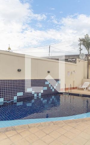 Apartamento à venda com 65m², 2 quartos e 1 vaga Apartamento à venda com 65m², 2 quartos e 1 vagaÁrea comum - piscina