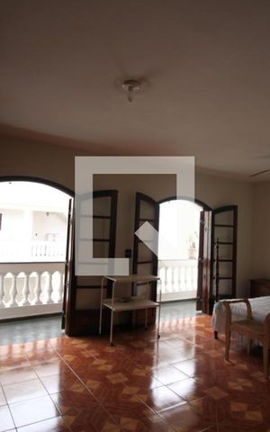 Casa para alugar com 342m², 5 quartos e 4 vagasQuarto 1