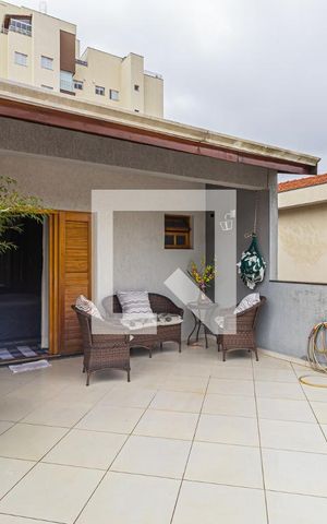 Casa à venda com 300m², 3 quartos e 2 vagas Casa à venda com 300m², 3 quartos e 2 vagasVaranda da Suite 2