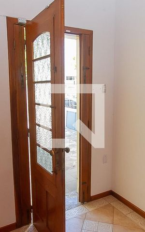 Casa à venda com 292m², 3 quartos e 4 vagas Casa à venda com 292m², 3 quartos e 4 vagasHall de Entrada