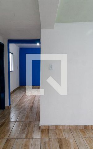 Casa para alugar com 80m², 2 quartos e sem vaga Casa para alugar com 80m², 2 quartos e sem vagaSala