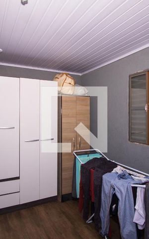 Casa à venda com 270m², 3 quartos e 3 vagas Casa à venda com 270m², 3 quartos e 3 vagasQuarto de Serviço