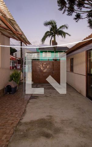 Casa à venda com 270m², 3 quartos e 3 vagas Casa à venda com 270m², 3 quartos e 3 vagasÁrea Externa
