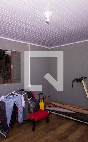Casa à venda com 270m², 3 quartos e 3 vagas Casa à venda com 270m², 3 quartos e 3 vagasQuarto de Serviço