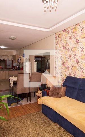 Casa à venda com 270m², 3 quartos e 3 vagas Casa à venda com 270m², 3 quartos e 3 vagasSala/Cozinha