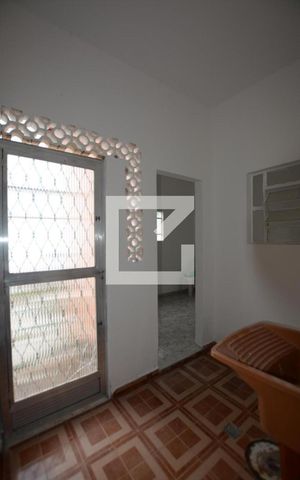 Casa à venda com 100m², 3 quartos e 1 vagaÁrea de Serviço