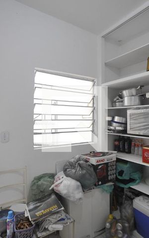Casa à venda com 200m², 3 quartos e 2 vagasQuarto de Serviço