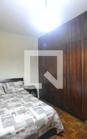 Casa à venda com 200m², 3 quartos e 2 vagasQuarto 1