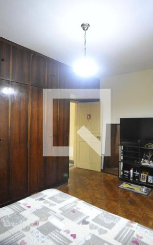 Casa à venda com 200m², 3 quartos e 2 vagasQuarto 1